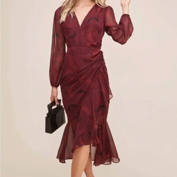 Astr | Dresses | Astr The Label Burgundy And Black Dress | Poshmark
